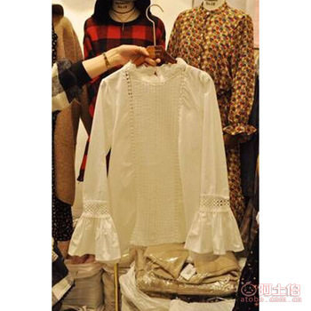 【廠家直銷韓國(guó)東大門2017春裝新款鏤空喇叭袖套頭襯衣女休閑甜美學(xué)生上衣1150】深圳市龍崗區(qū)韓風(fēng)裳服裝廠 - 產(chǎn)品庫(kù)